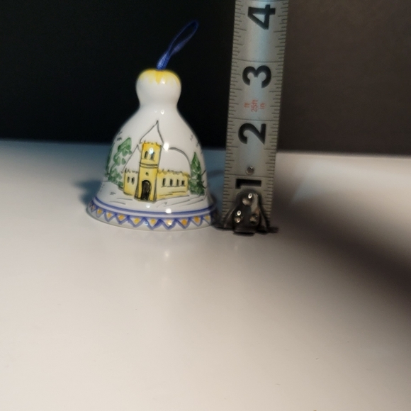 Tiny Hand Painted Bell Delicate Decrotive Jingle Bell - Ceramic - Picture 9 of 10